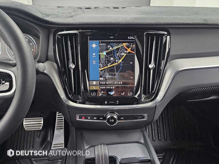 Volvo S60 — photo 14