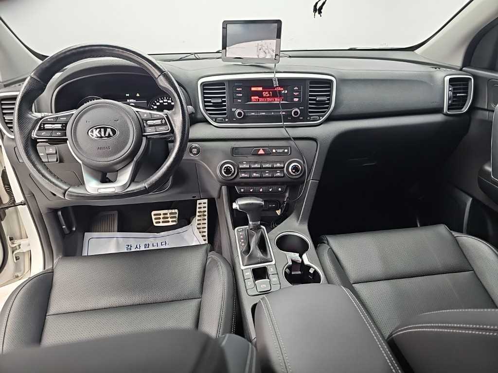 Kia Sportage — photo 07