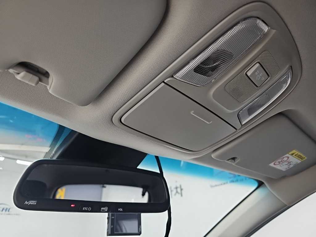 Kia Sportage — photo 13