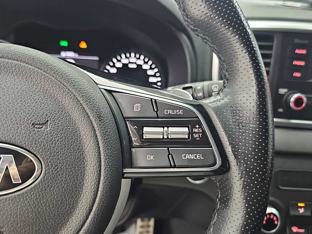 Kia Sportage — photo 14