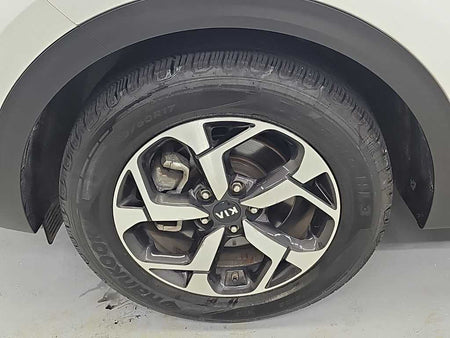 Kia Sportage — photo 18