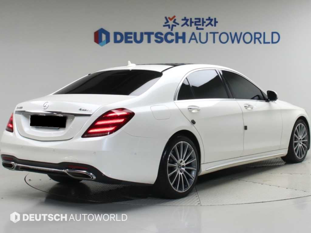 Mercedes-Benz S-Class — photo 02