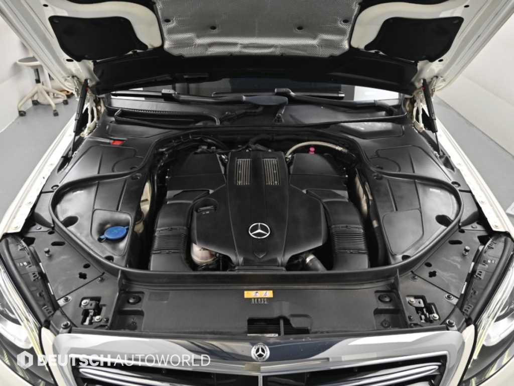 Mercedes-Benz S-Class — photo 06