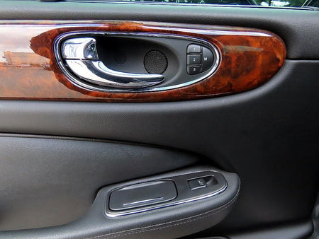 Jaguar XJ-8 — photo 14
