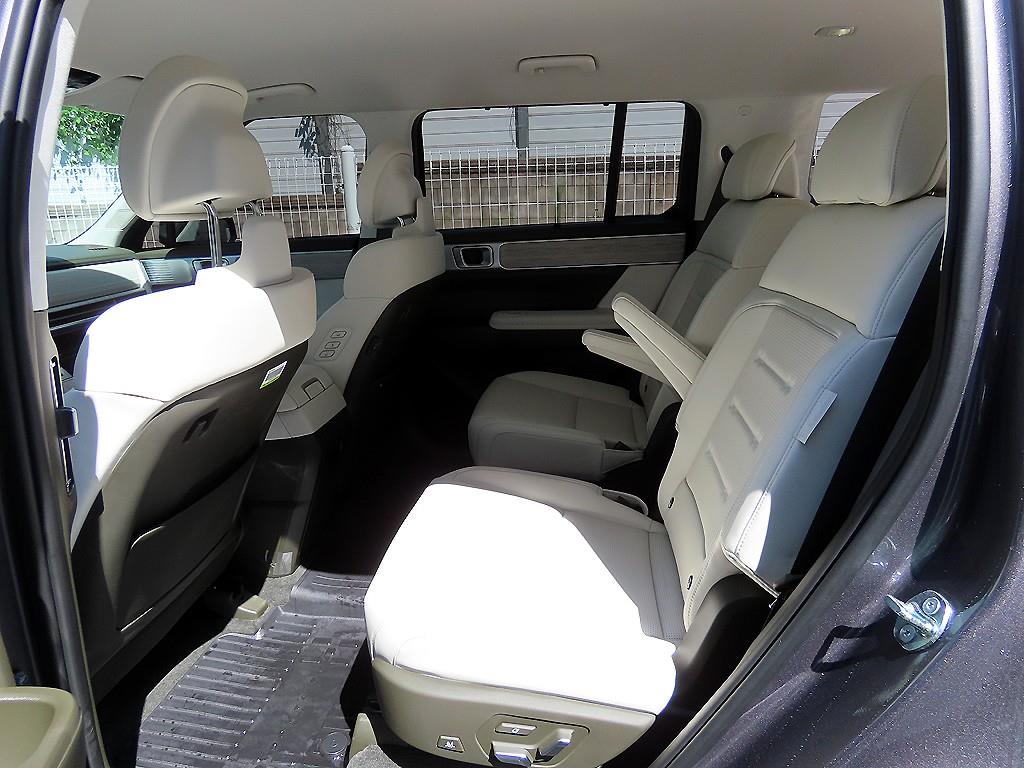 Hyundai Santafe — photo 06