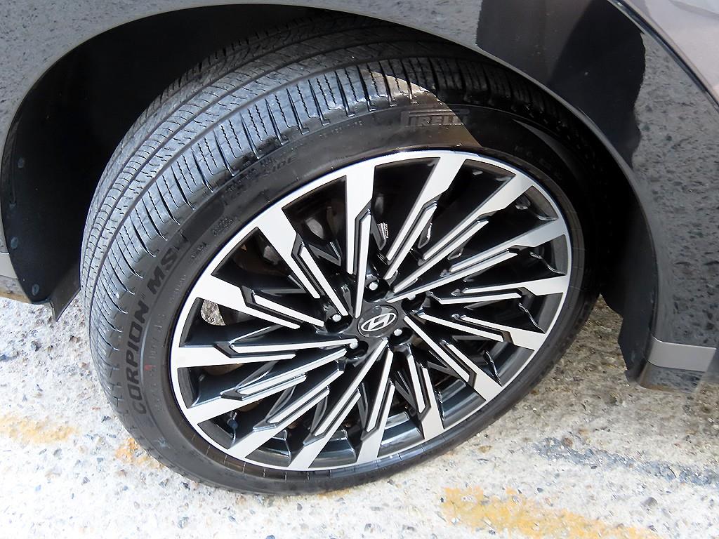 Hyundai Santafe — photo 20