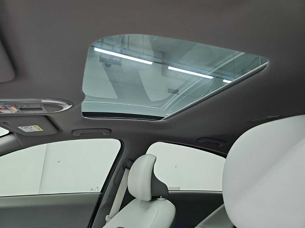 Hyundai Ioniq6 — photo 15