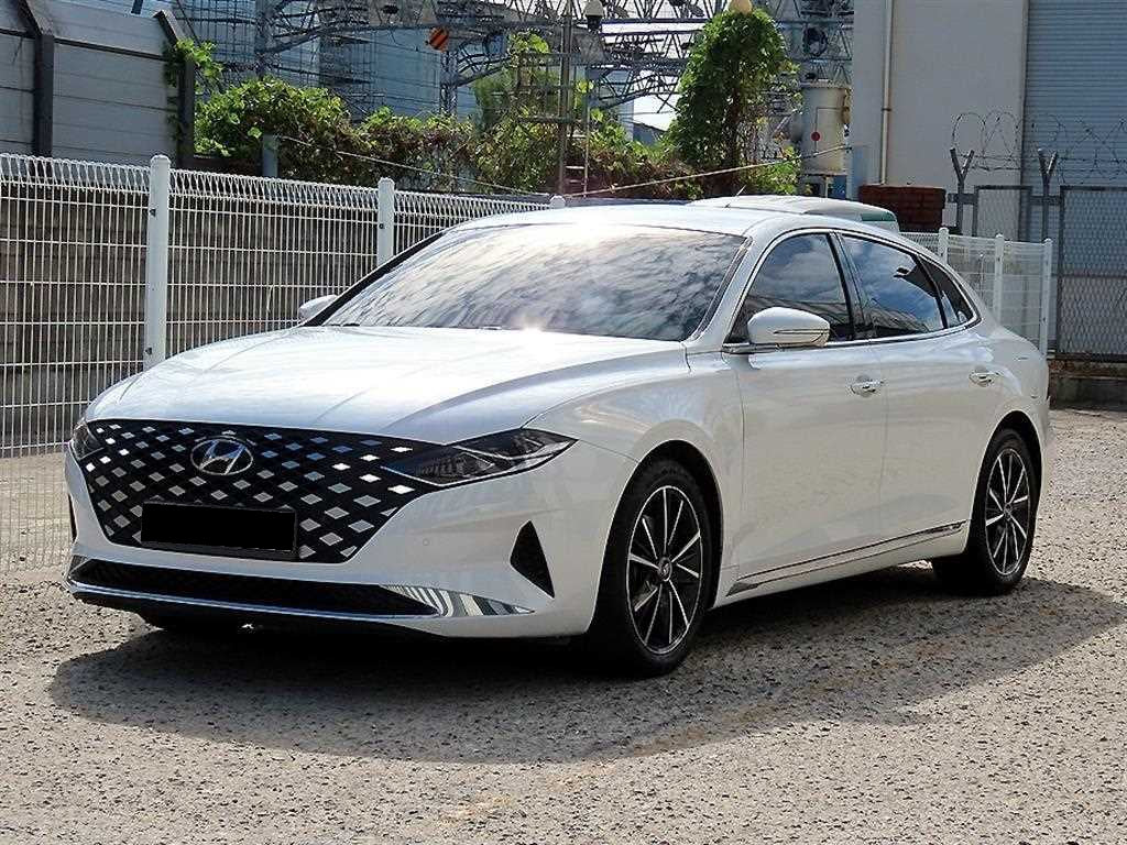 Hyundai Grandeur — photo 02