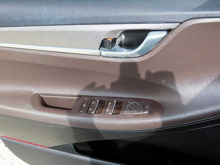 Hyundai Grandeur — photo 11