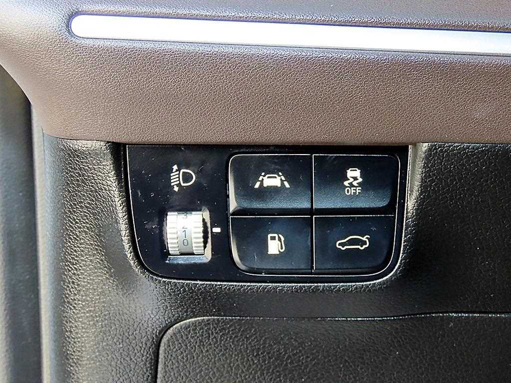Hyundai Grandeur — photo 12