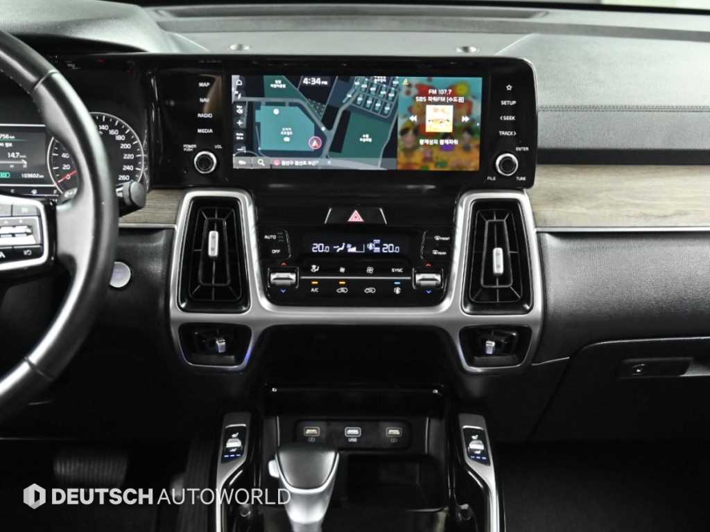 Kia Sorento — photo 14