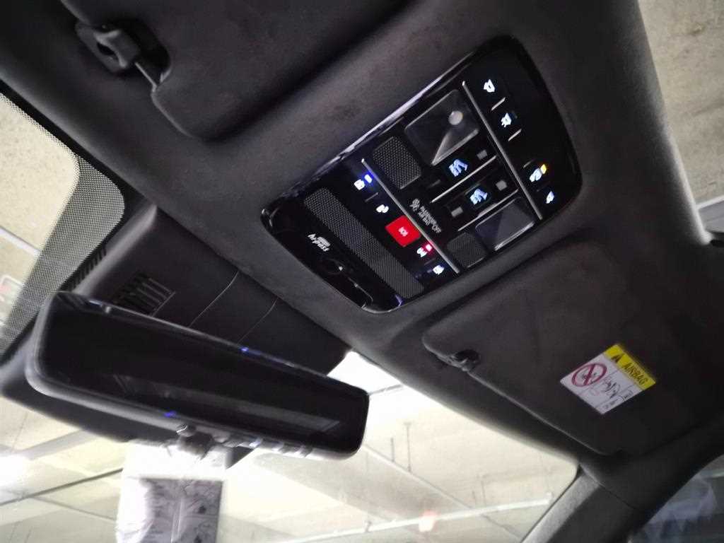 Hyundai Santafe — photo 18