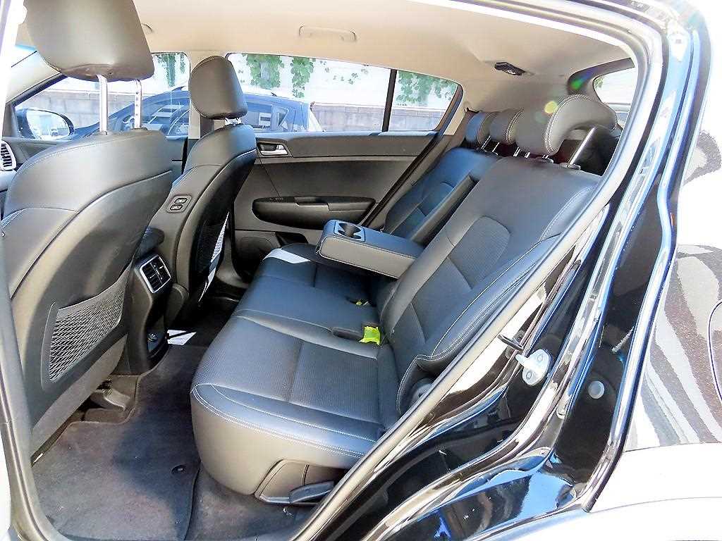 Kia Sportage — photo 06