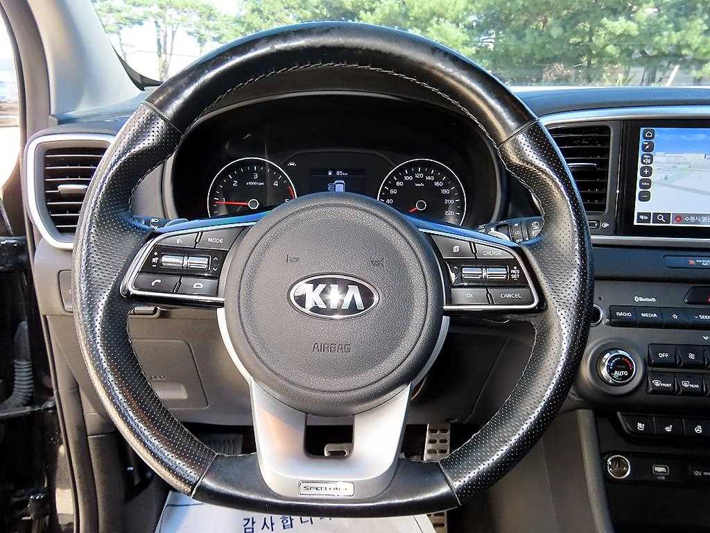 Kia Sportage — photo 08