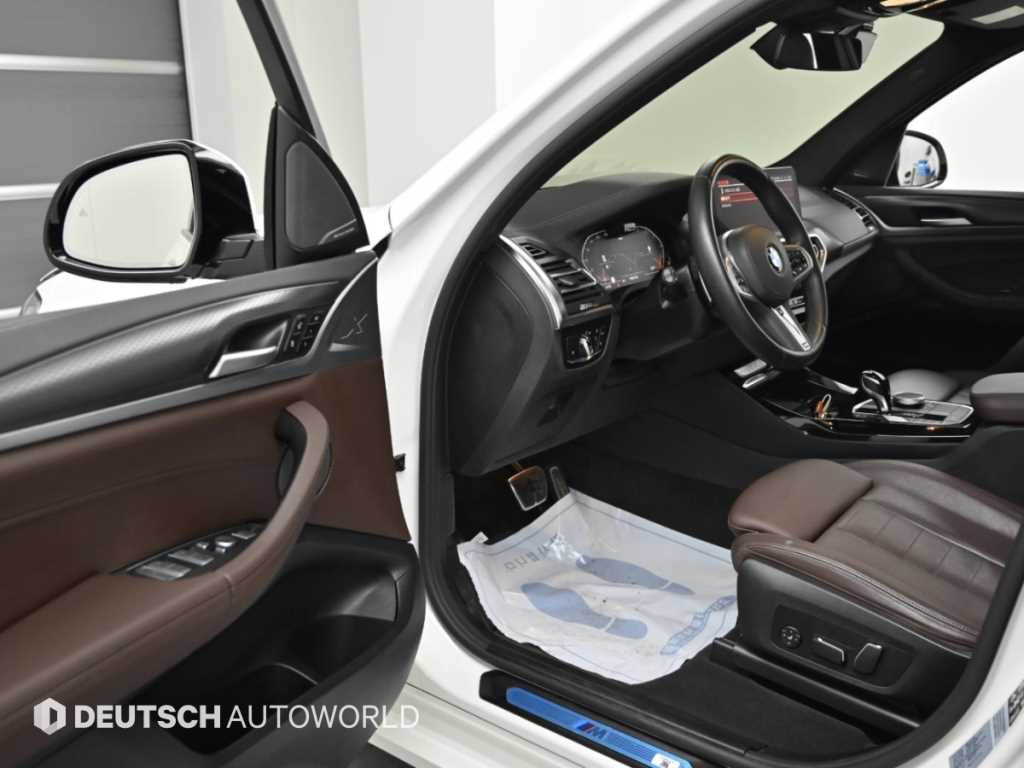 BMW X3 — photo 11