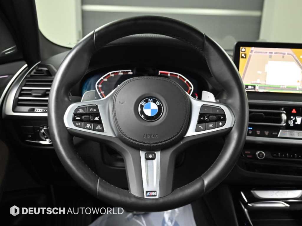 BMW X3 — photo 13
