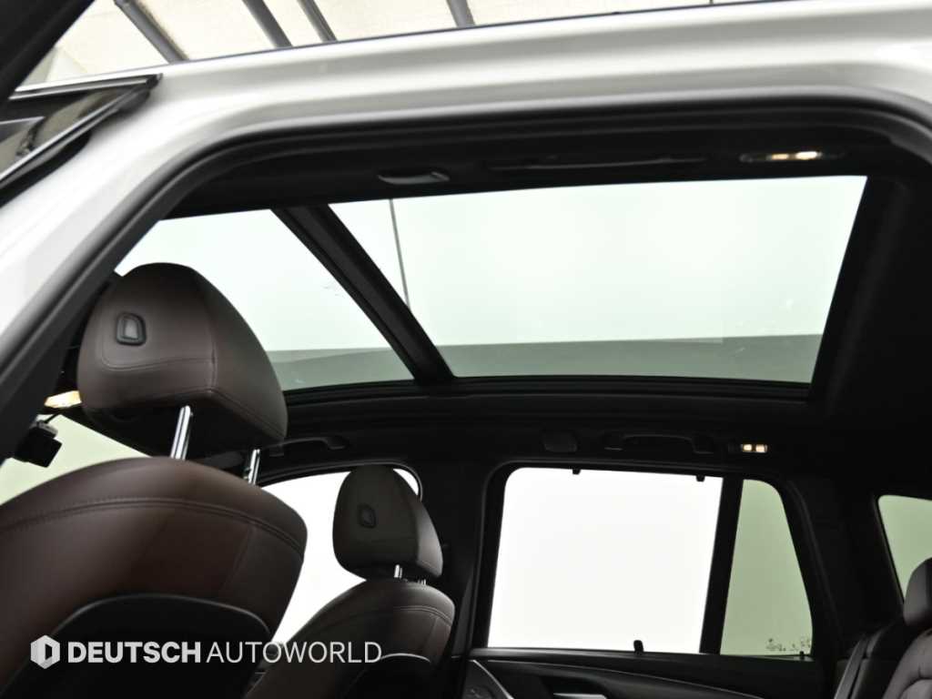 BMW X3 — photo 18