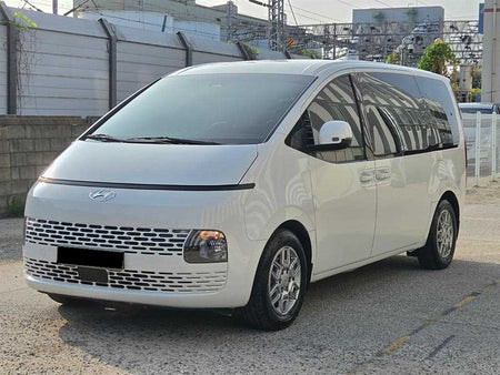 Hyundai Staria — photo 02