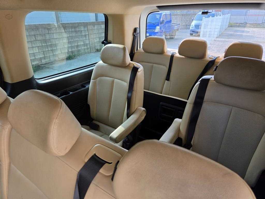Hyundai Staria — photo 07