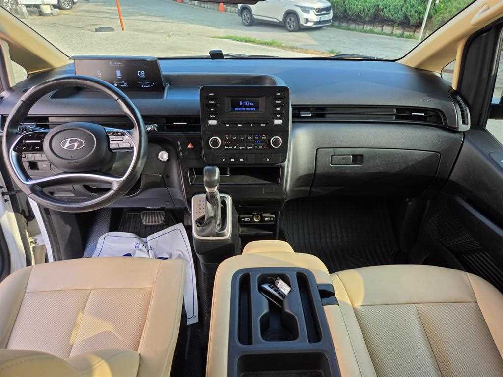 Hyundai Staria — photo 08