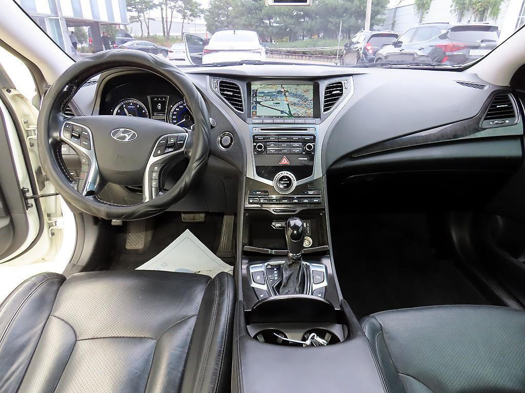 Hyundai Grandeur — photo 07