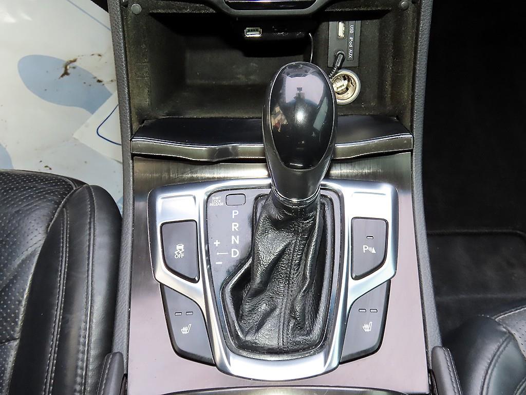 Hyundai Grandeur — photo 10