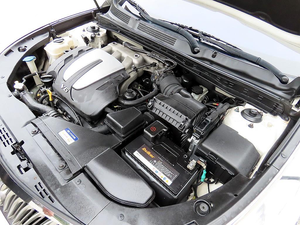 Hyundai Grandeur — photo 19