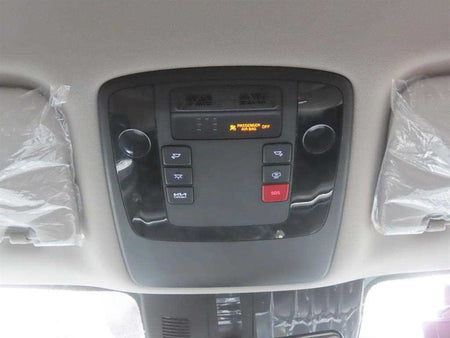 Kia Carnival — photo 17