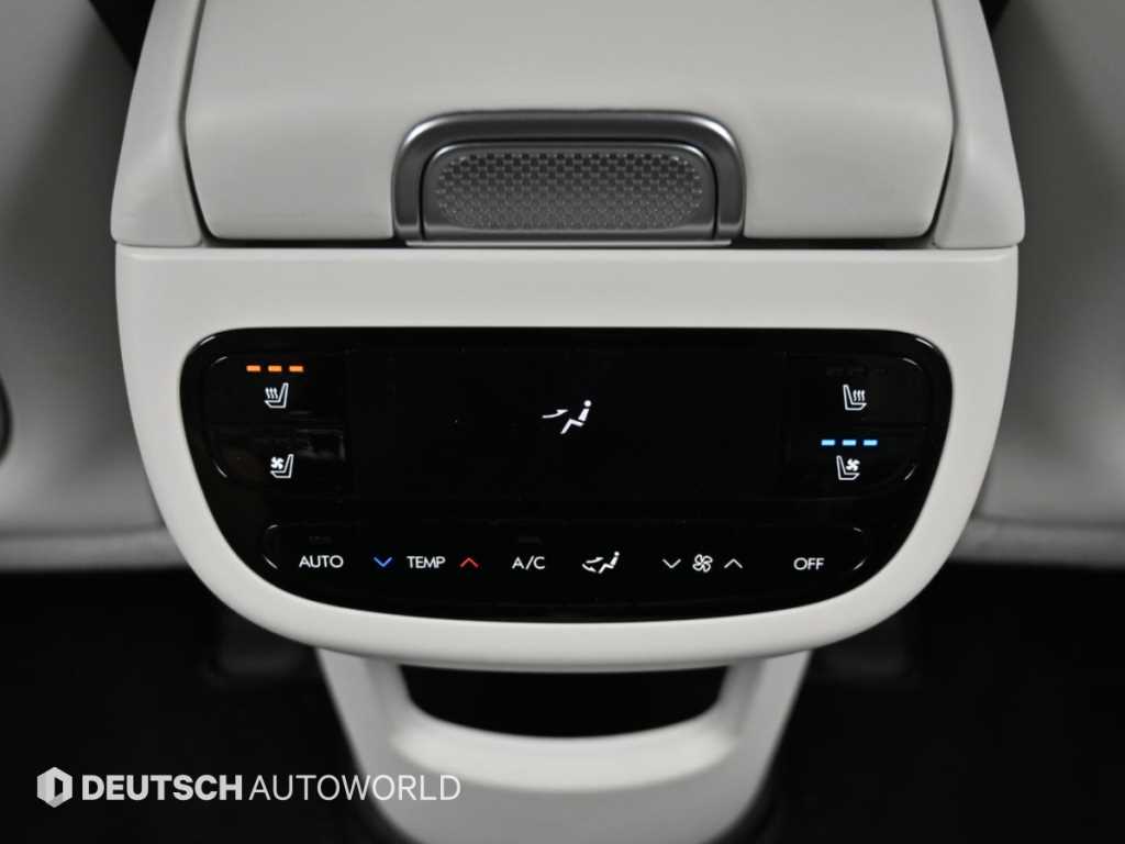Hyundai Ioniq9 — photo 16