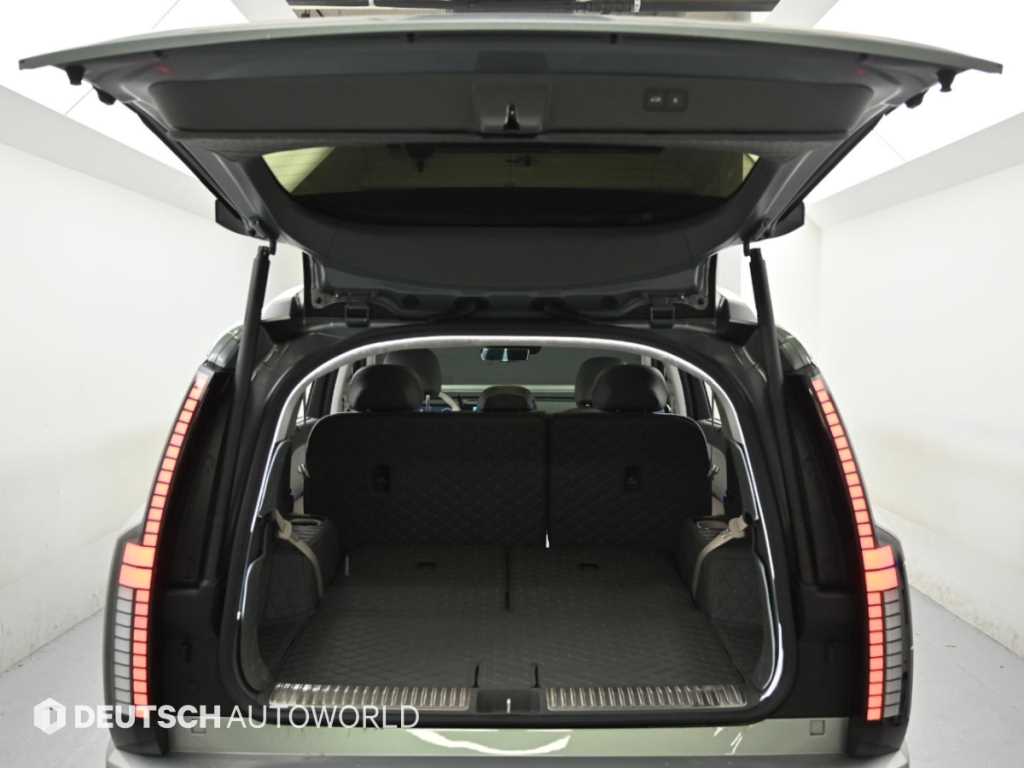 Hyundai Ioniq9 — photo 19