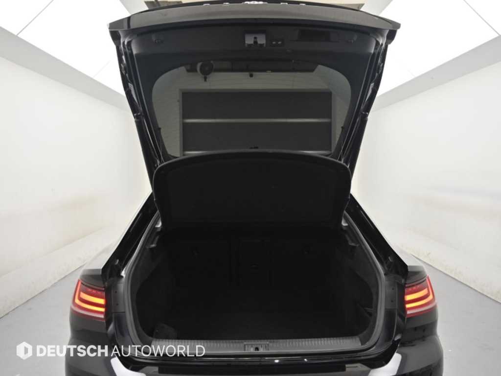 Volkswagen Arteon — photo 19