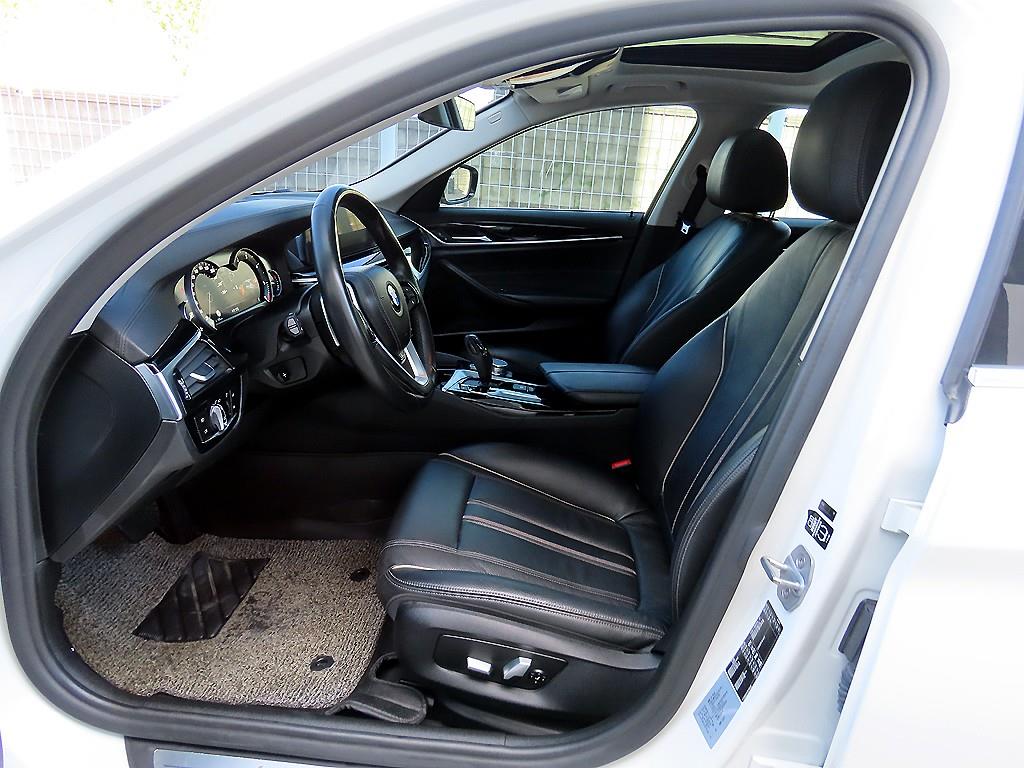 BMW 5-Series — photo 05