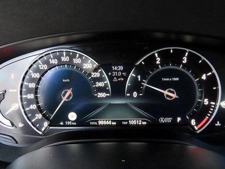 BMW 5-Series — photo 09