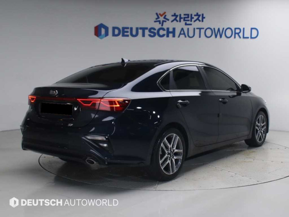 Kia K3 — photo 02