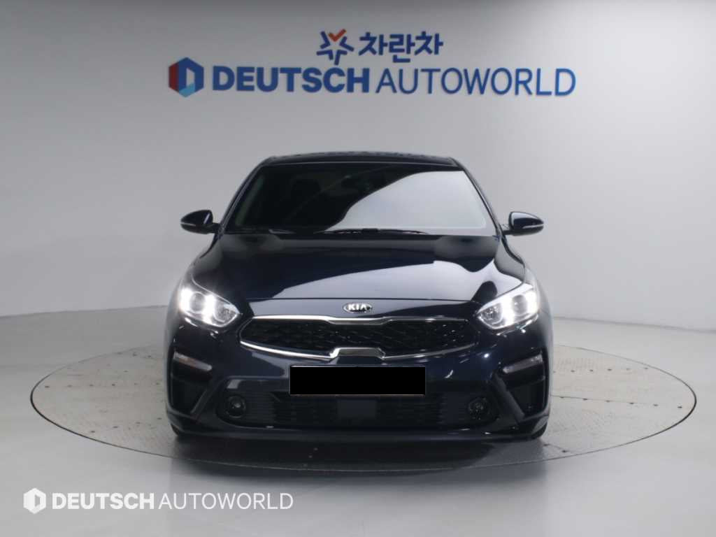 Kia K3 — photo 03