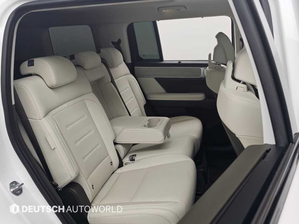 Hyundai Santafe — photo 12