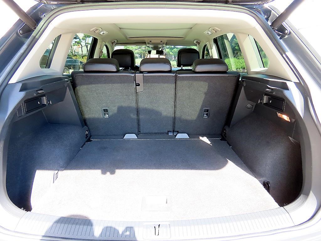 Volkswagen Tiguan — photo 17