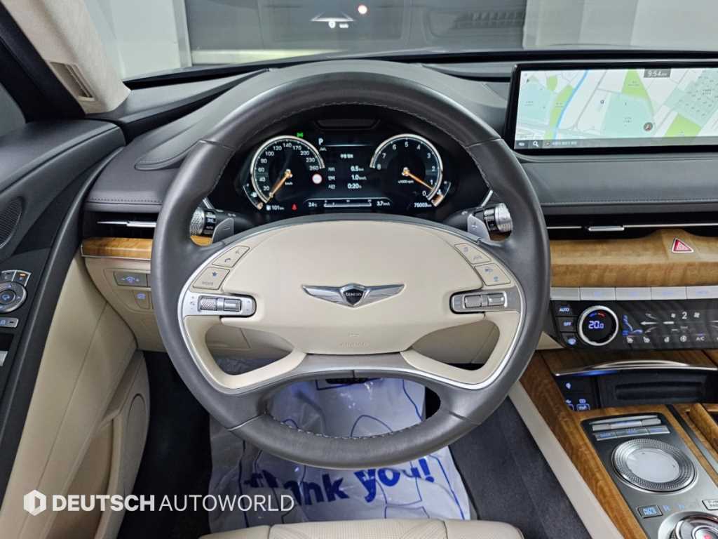 Genesis G80 — photo 13