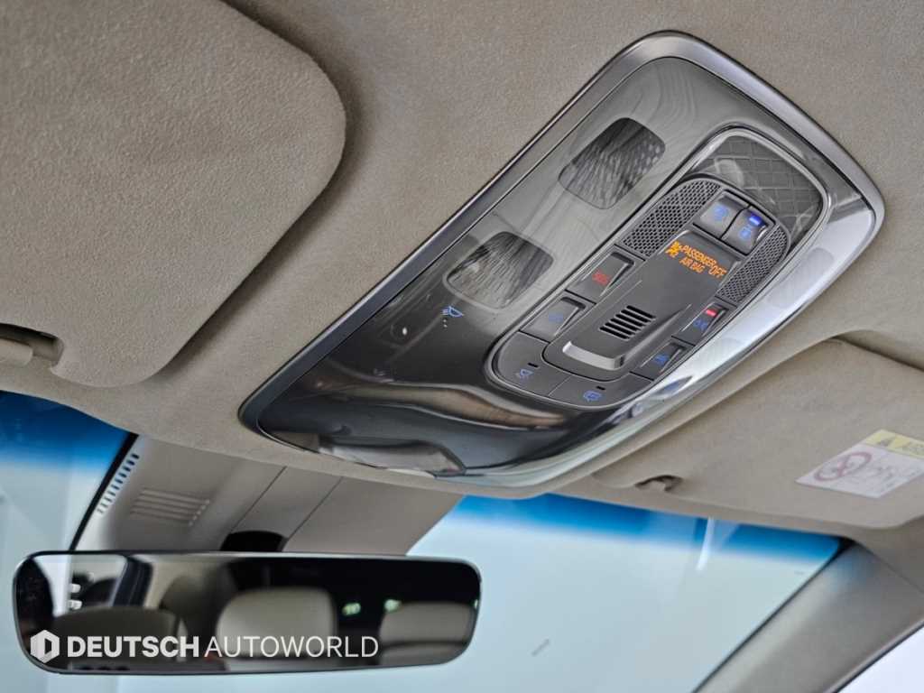 Genesis G80 — photo 18