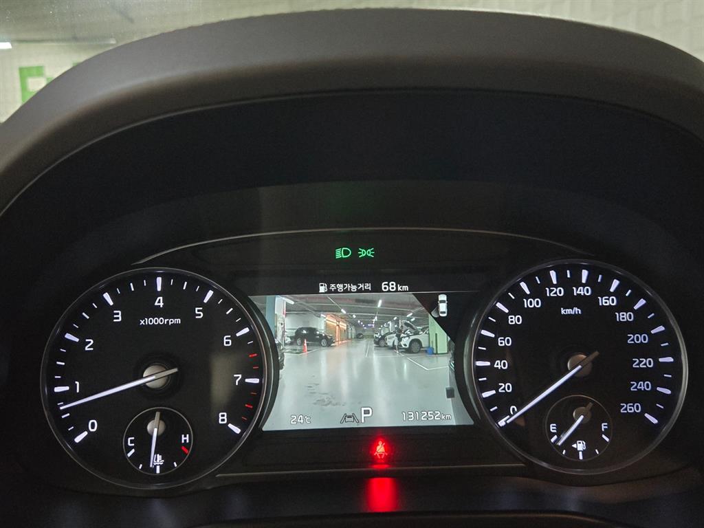 Kia K9 — photo 09