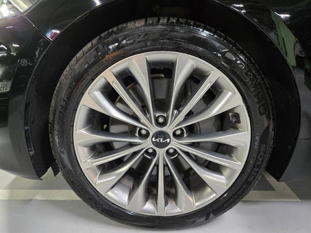 Kia K9 — photo 19