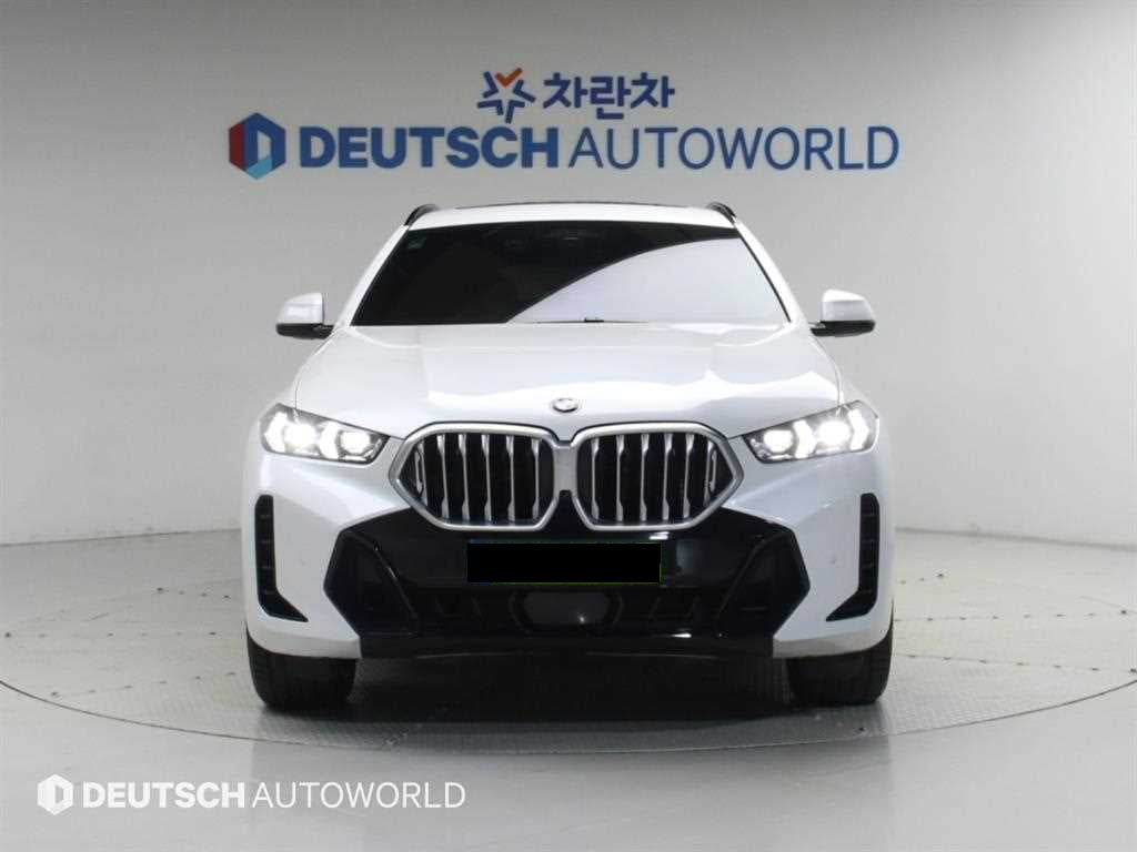 BMW X6 — photo 03