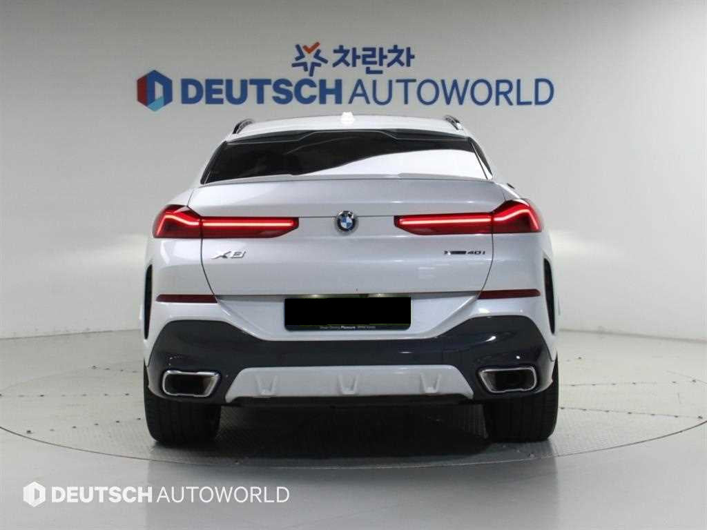 BMW X6 — photo 04