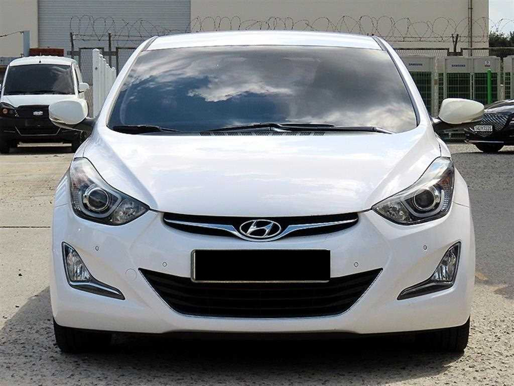 Hyundai Avante — photo 01