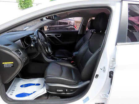 Hyundai Avante — photo 05