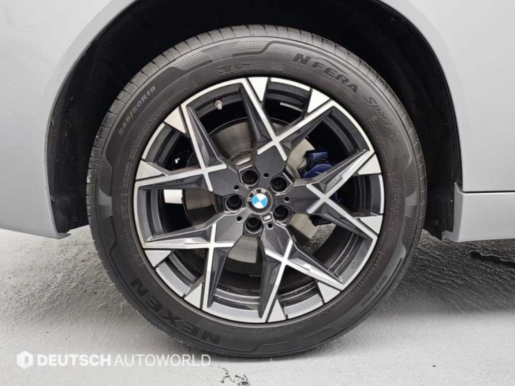 BMW X3 — photo 05