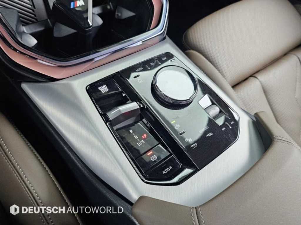 BMW X3 — photo 09