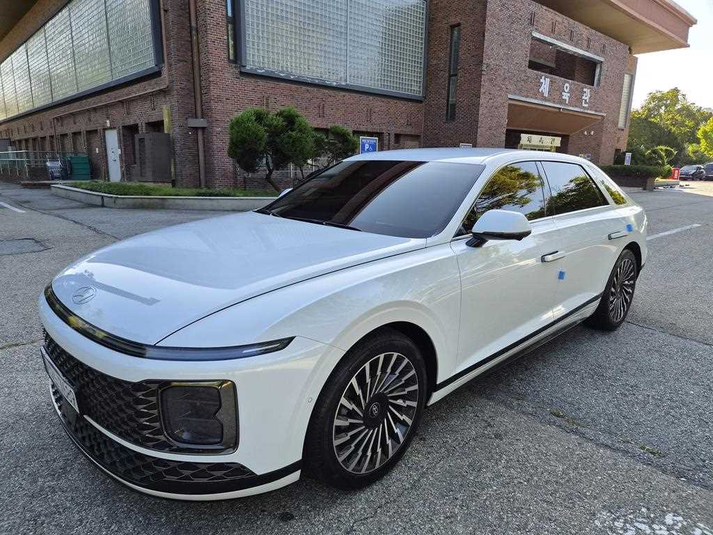 Hyundai Grandeur — photo 02