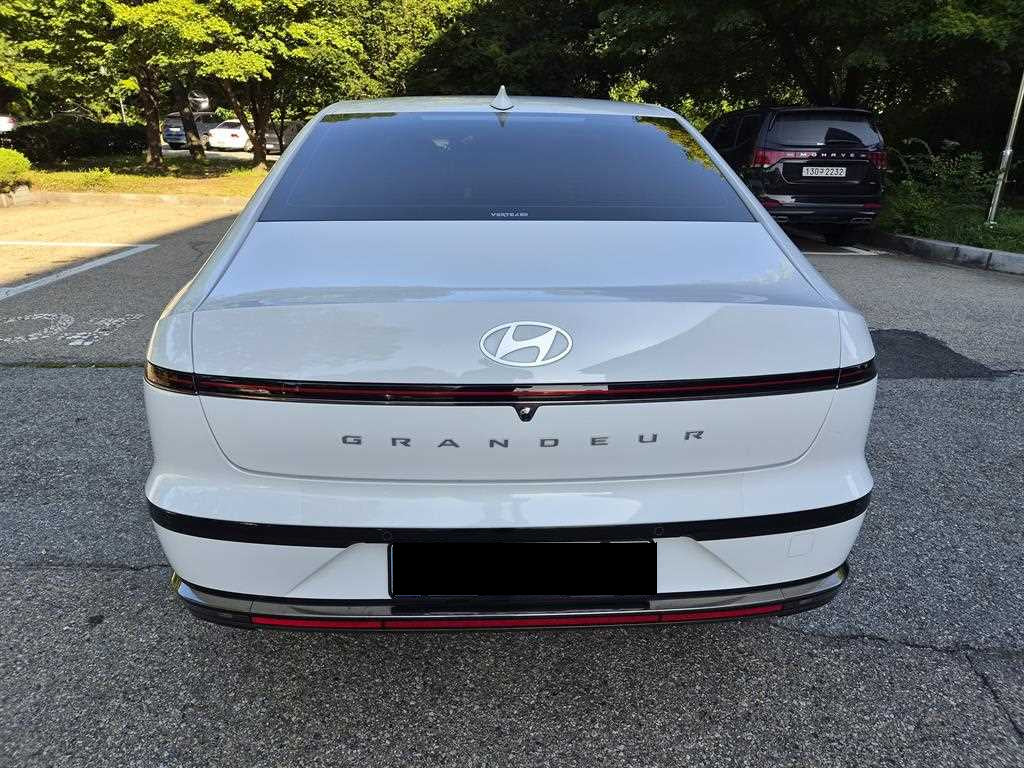 Hyundai Grandeur — photo 04