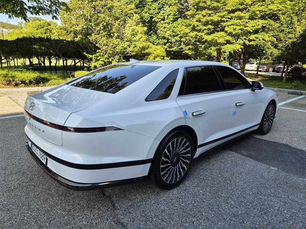 Hyundai Grandeur — photo 05